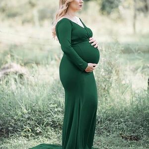 NEVER WORN Maternity Elegant Fitted Maternity Gown